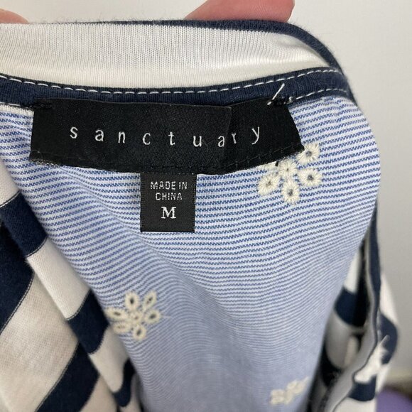 Sanctuary Blue White Striped Short Sleeve Top Eyelet Hem Lace Back Size Medium - Picture 6 of 6